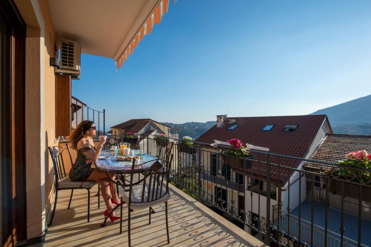 Donna Sofi Holiday House Agerola Buitenkant foto